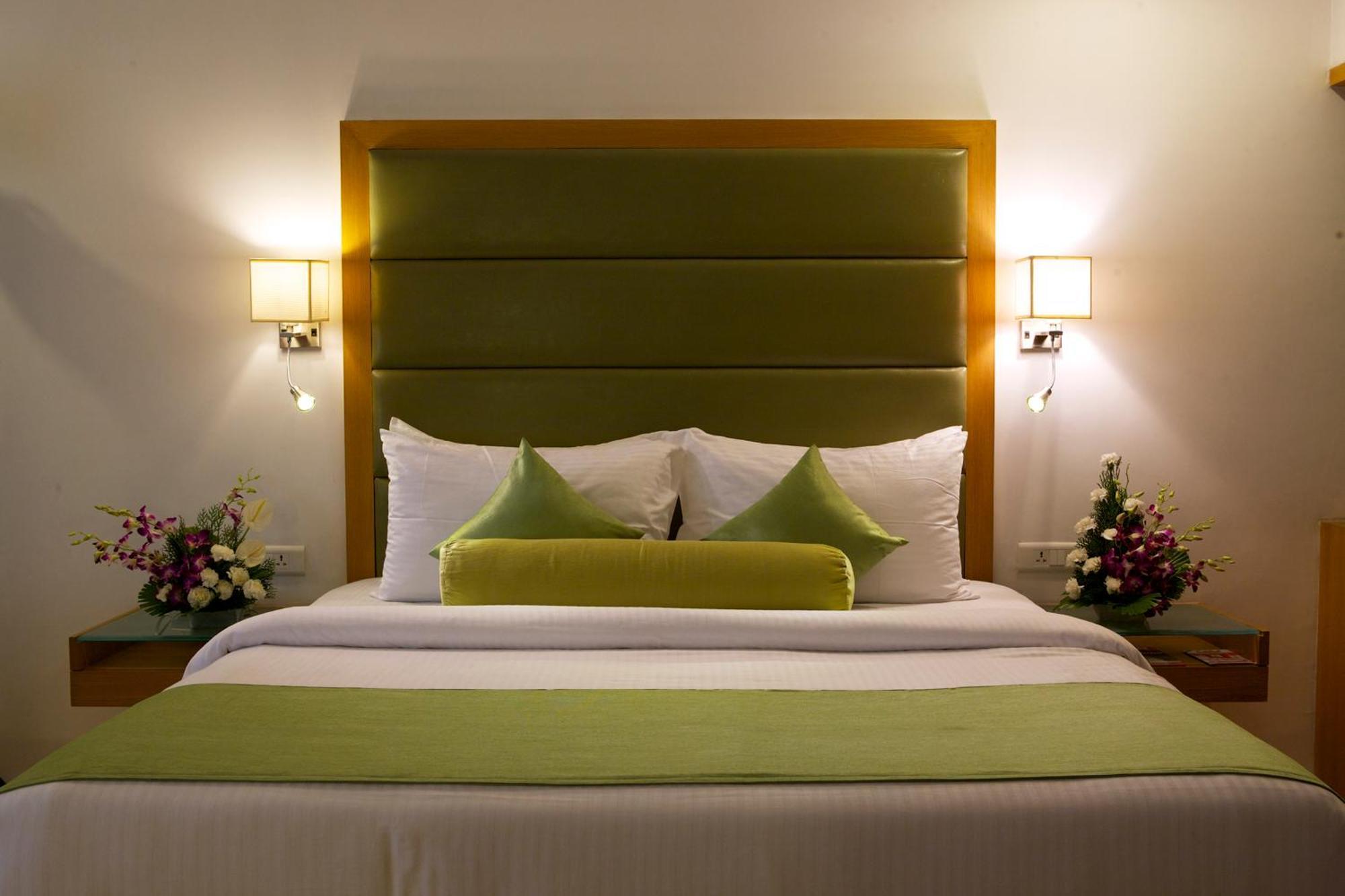Peerless Hotel Hyderabad Exterior photo