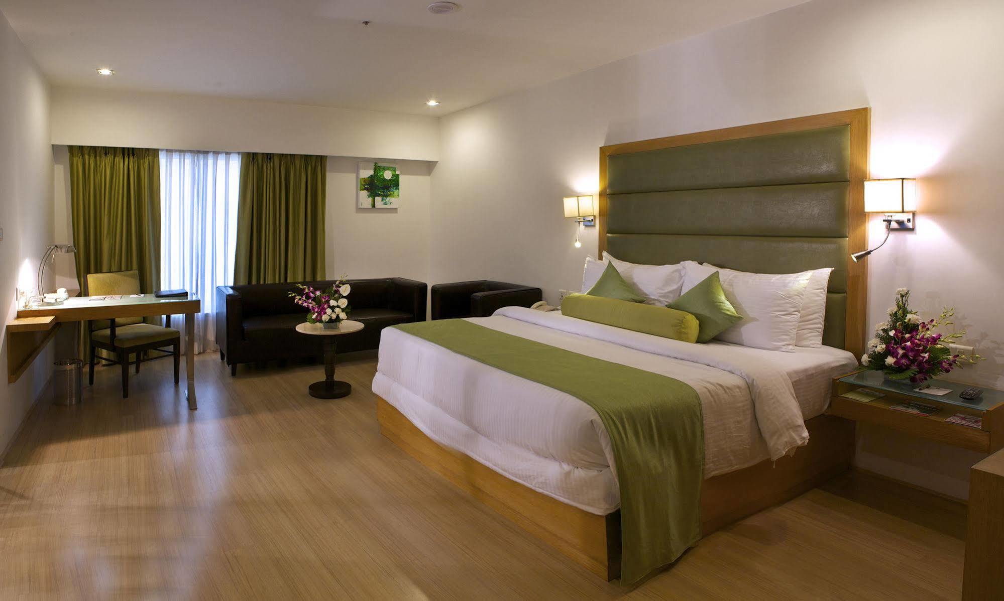 Peerless Hotel Hyderabad Exterior photo